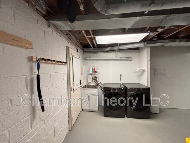 Building Photo - 4216 Worcester Dr