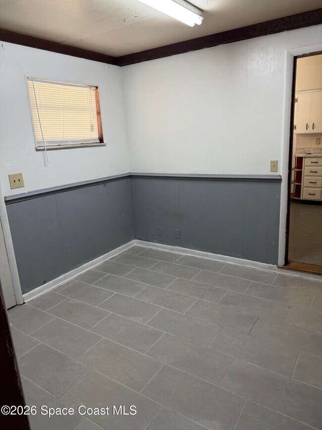 Building Photo - 1601 Virginia Dr