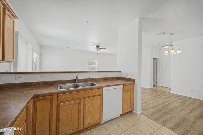 Building Photo - 8777 W Dahlia Dr