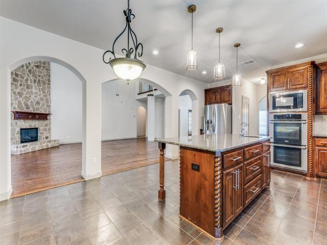 Building Photo - 3545 Bellaire Ct