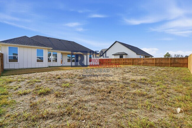 Building Photo - Luxury-Inspired 4-Bedroom Home with Distinctive Interior Design