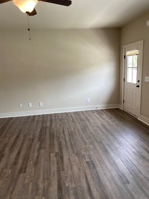 Building Photo - 185 Highlands Hl Dr