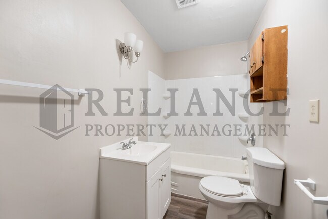 Building Photo - 211 S Emporia St