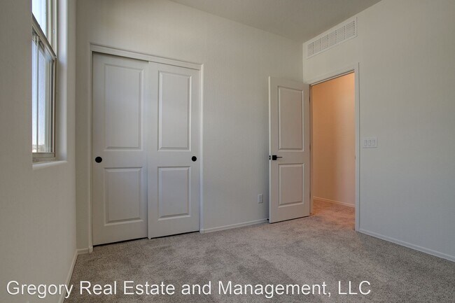 Building Photo - 4 br, 2 bath House - 11442 W La Reata