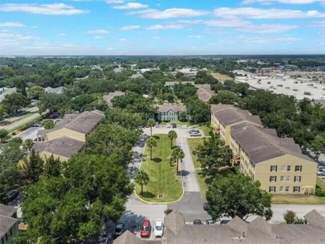 Building Photo - Orlando - 3 Bedrooms, 2 Bathrooms – $1,595.00