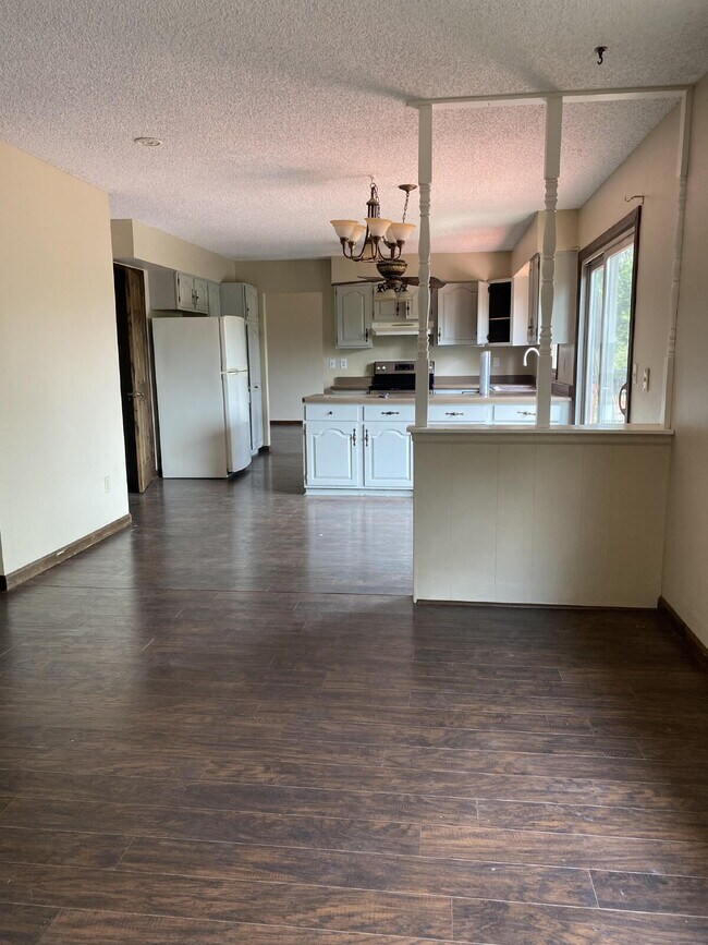 Building Photo - "Spacious 4-Bedroom Haven with 4 Full Baths in Charming Parker, CO - 2,952 Sq. Ft. of Comfort Awa...