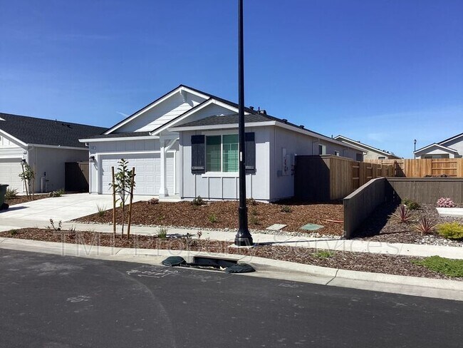 Building Photo - 4692 Crawford Pkwy