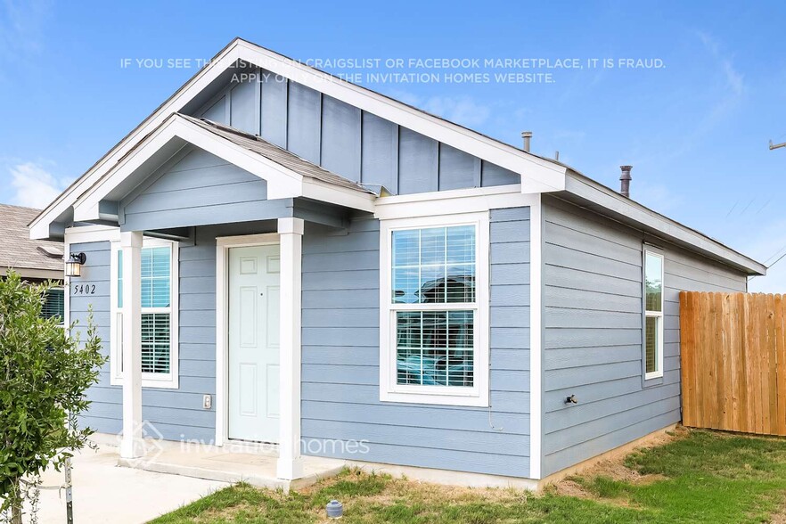 Building Photo - 5402 Verdugos Pl