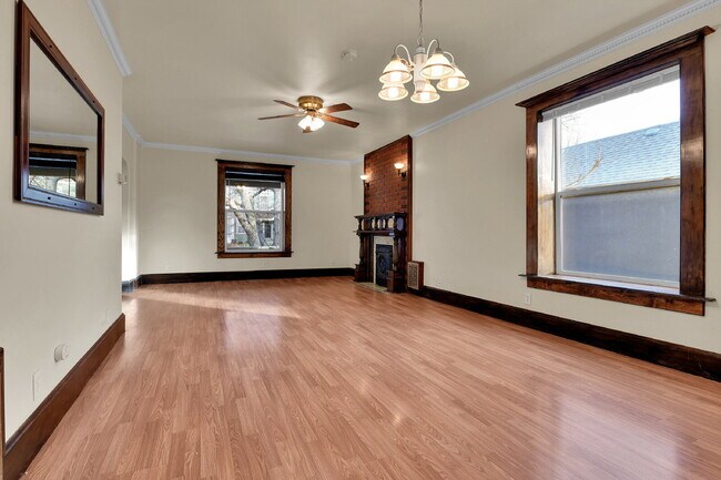 Building Photo - $2,900, 3-bed, 2 bath victorian home with a fenced yard and $300 off the first month's rent.