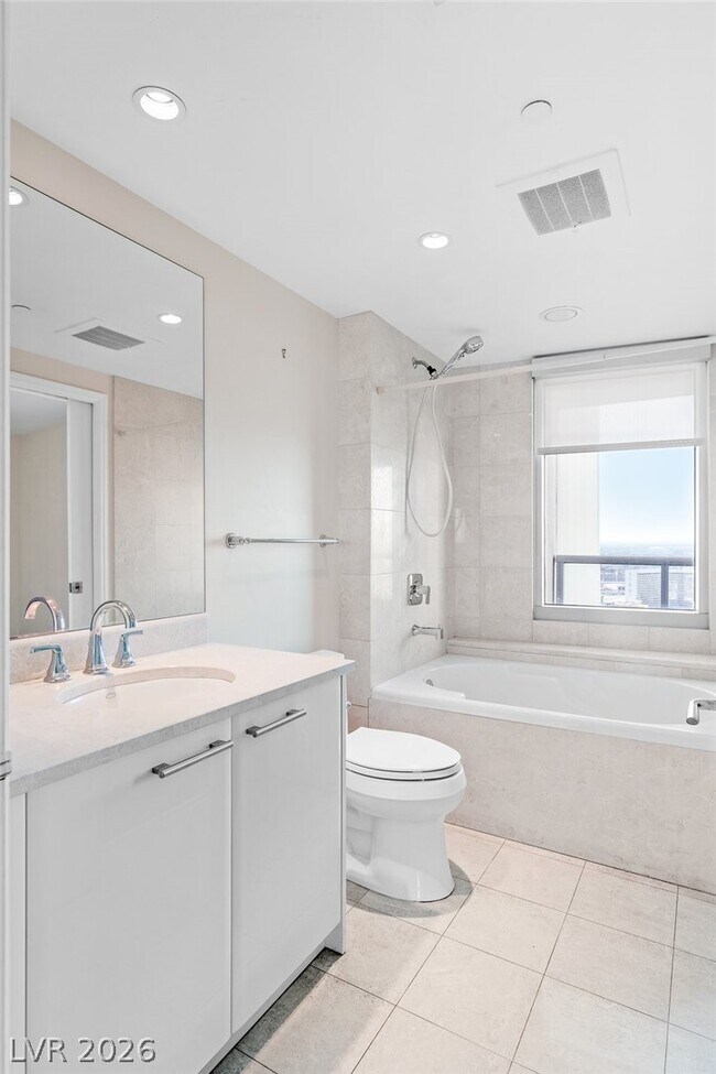 Building Photo - 322 Karen Ave