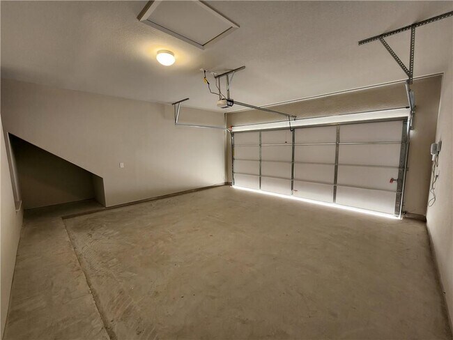 Building Photo - 11400 Milano Dr