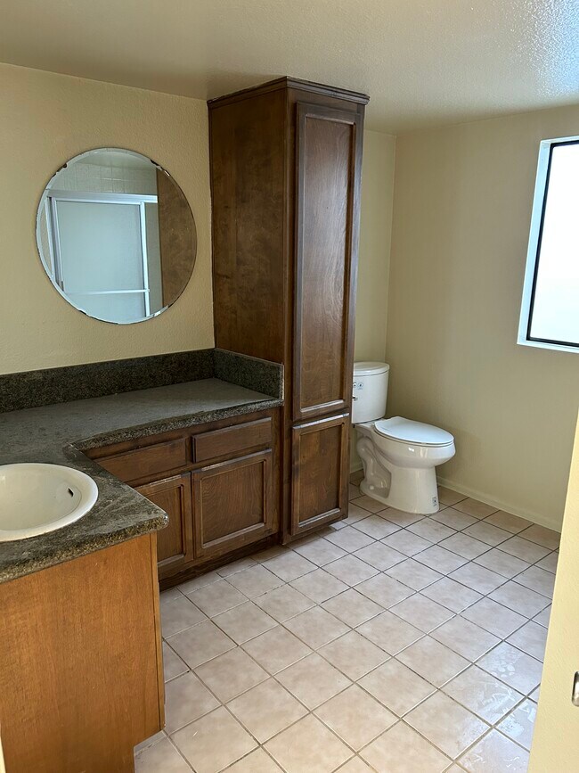 Building Photo - 4455 Vista del Monte Ave