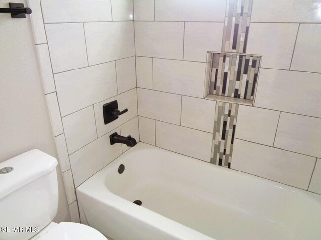 Building Photo - 13513 Coldham St