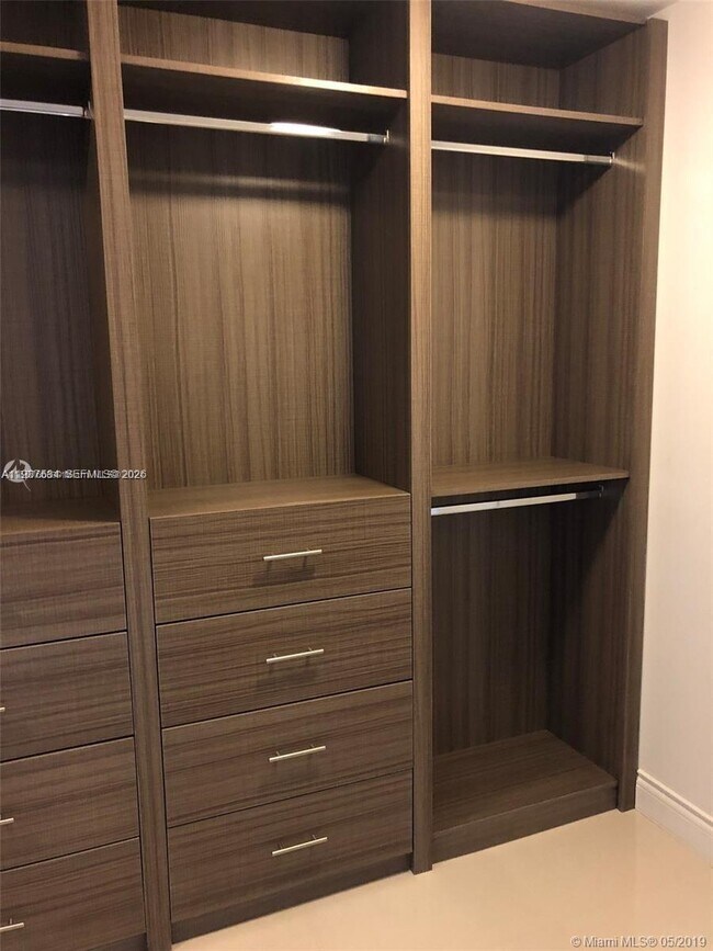 Building Photo - 10203 Collins Ave