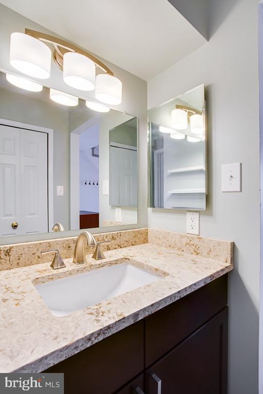 Building Photo - 12867 Mill House Ct