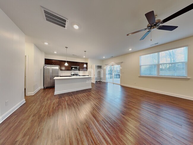 Building Photo - 11017 Hazel Gdns Dr