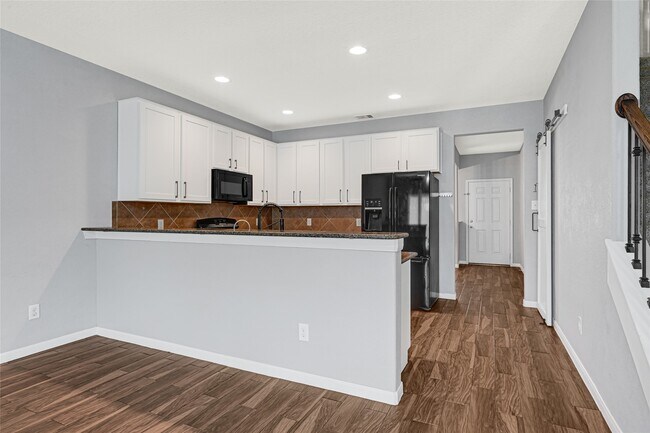 Building Photo - 29467 Iris Bloom Ct