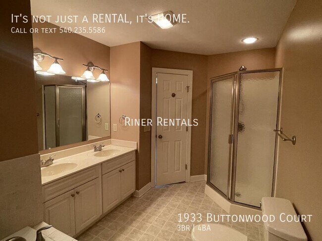 Building Photo - 1933 Buttonwood Ct