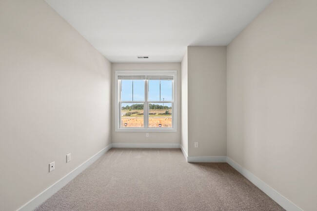 Building Photo - 3018 White Rail Dr