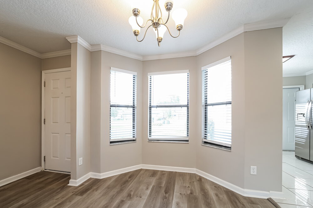 Building Photo - 8410 Spicewood Dr
