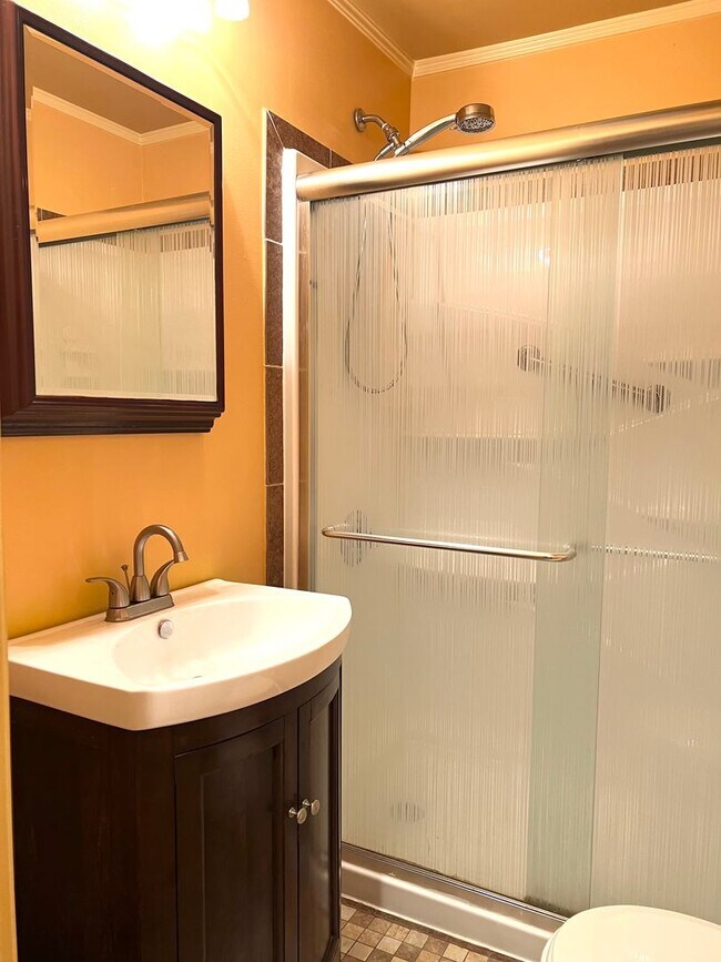 Building Photo - Completely Furnished Rental, 2 Bedrooms in...
