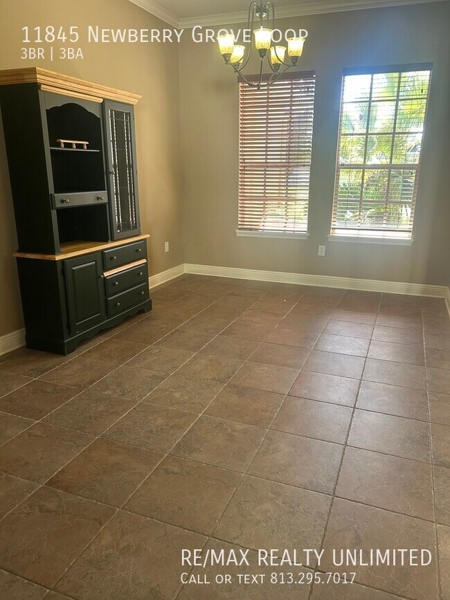 Building Photo - 11845 Newberry Grove Loop