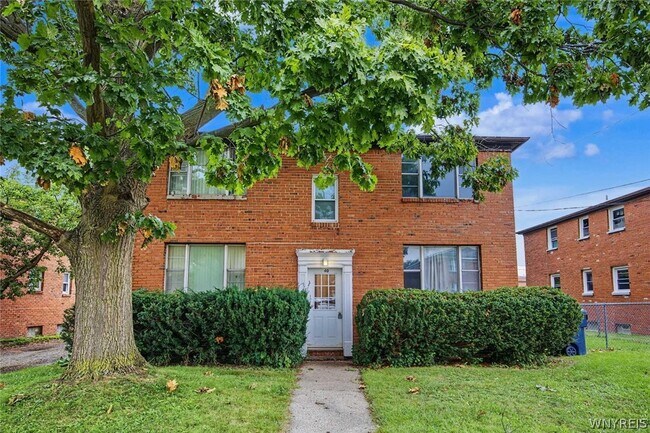 Building Photo - 40 Eagan Dr
