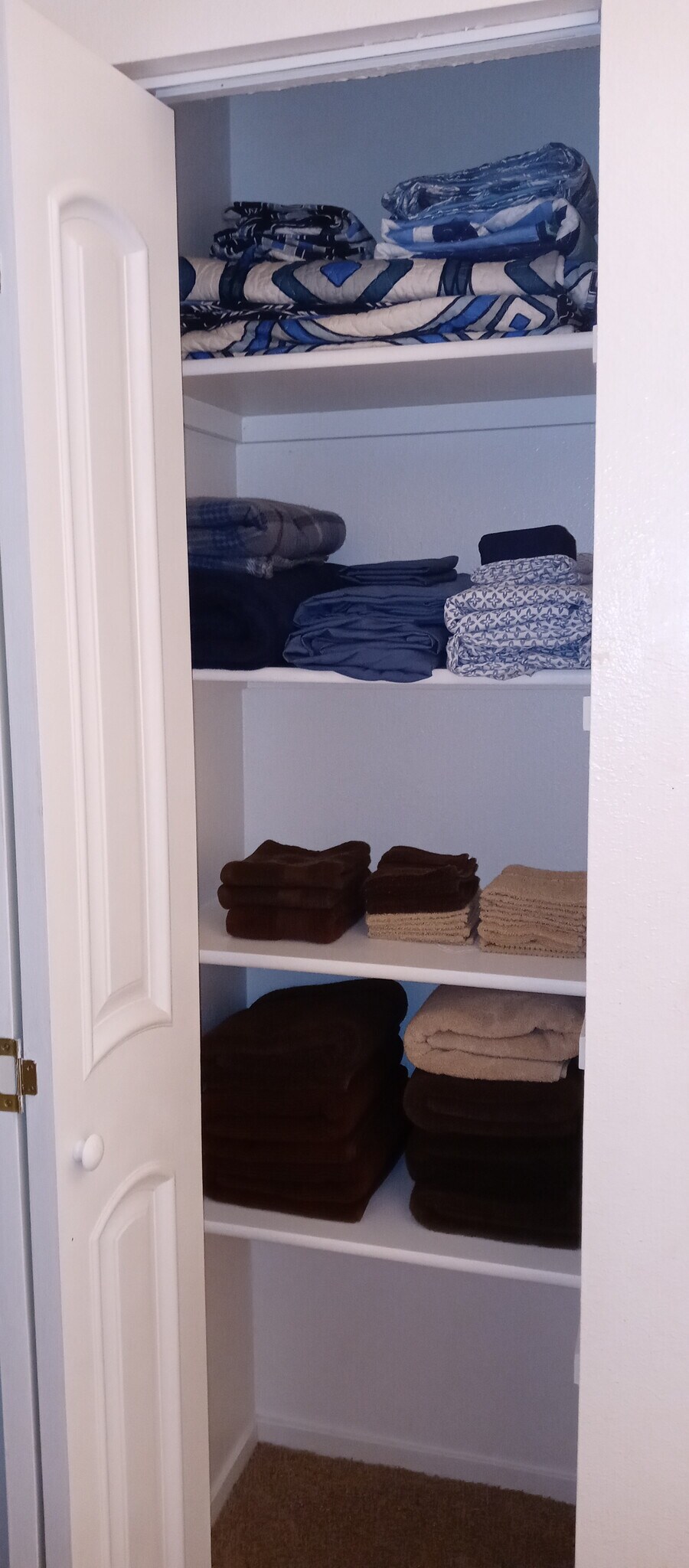 Building Photo - 5151 Pioneer Ave