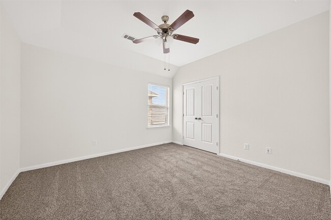 Building Photo - 17415 Sandalisle Ln