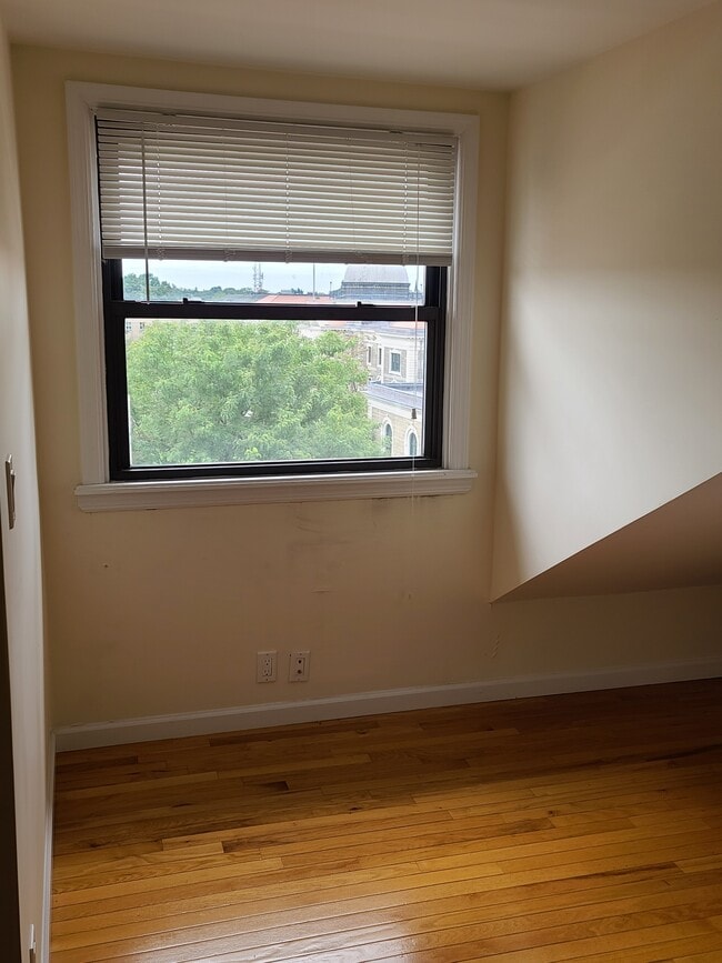 39 Mineola Blvd 39 Mineola Blvd Mineola NY 11501 Apartment Finder