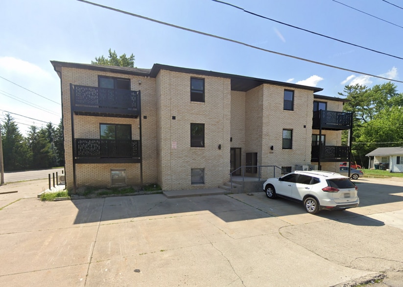 Interior Photo - Rosewood Commons