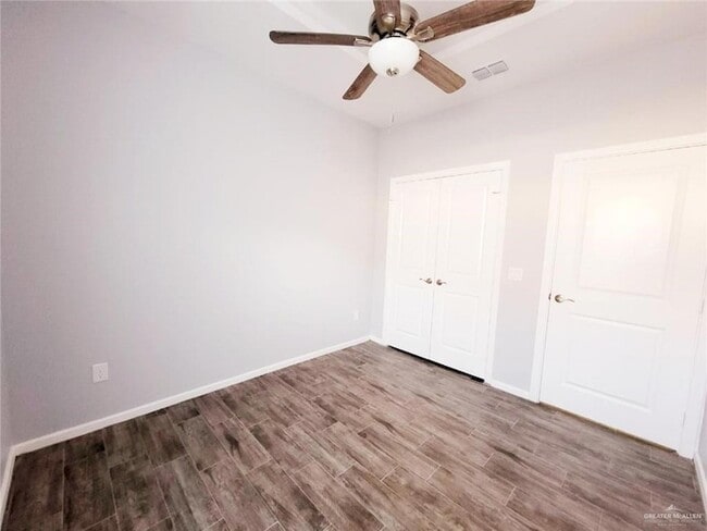 Building Photo - 3911 Valeria St