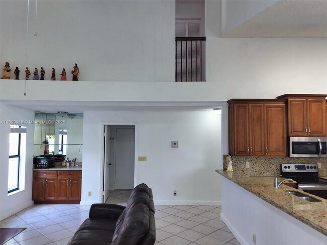Building Photo - 10401 NW 18th Dr