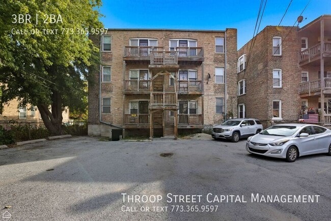 Building Photo - 6134 S Vernon Ave