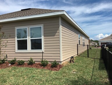 Building Photo - 70 Hemlock Point