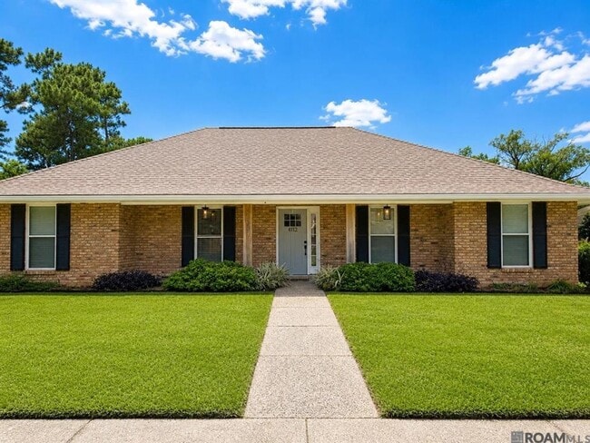 Building Photo - 4112 Pine Park Dr