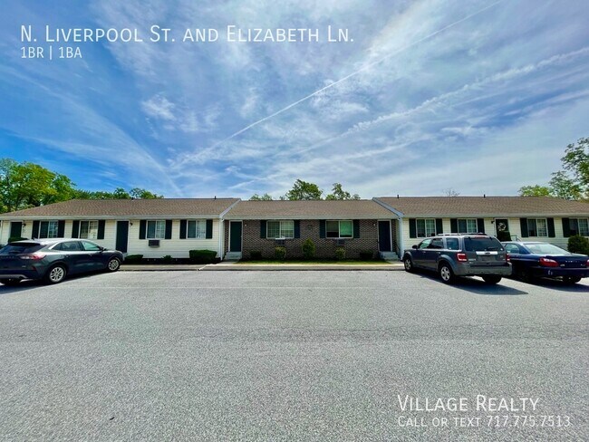 Building Photo - 35 N Liverpool St