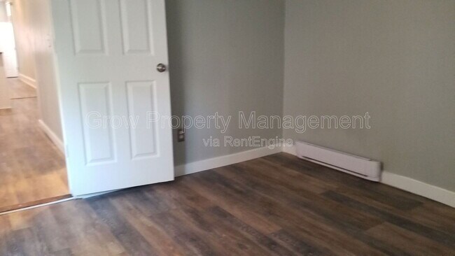 Building Photo - 2516 Cecil B. Moore Ave