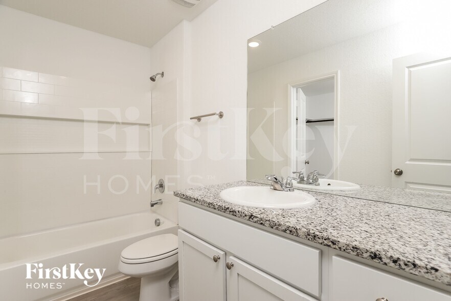 Building Photo - 7242 Plow Run