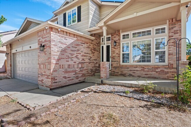 Building Photo - 2258 S Gibralter Way