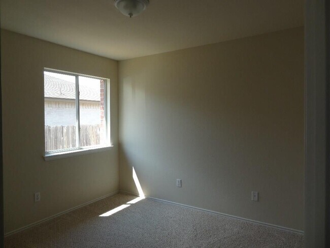Building Photo - 3130 Corrigan Ln