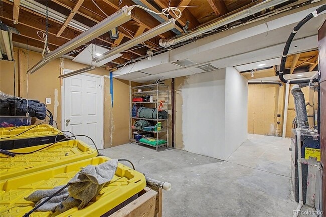 Building Photo - 11467 E Amherst Cir S