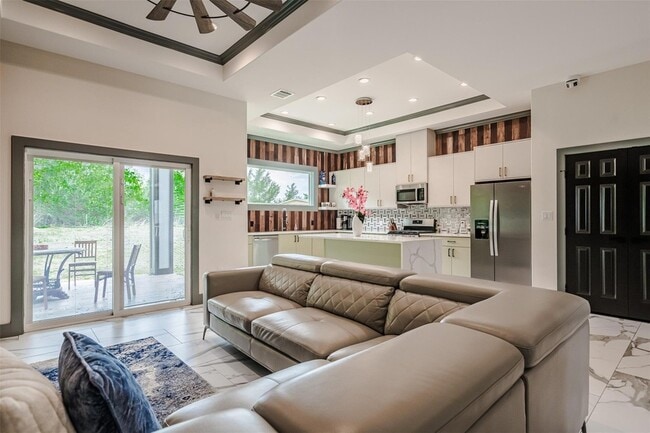 Building Photo - 177 Maldonado Trail