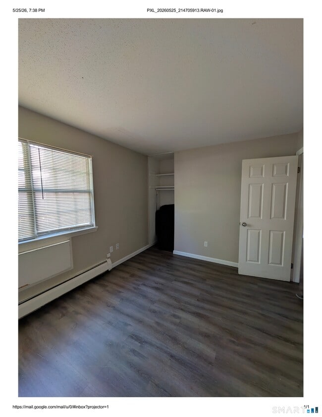 Building Photo - 62 Angel Dr