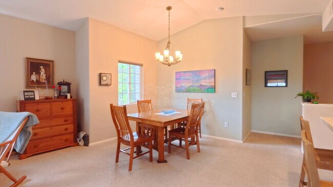 Building Photo - 5002 Northern Lights Dr