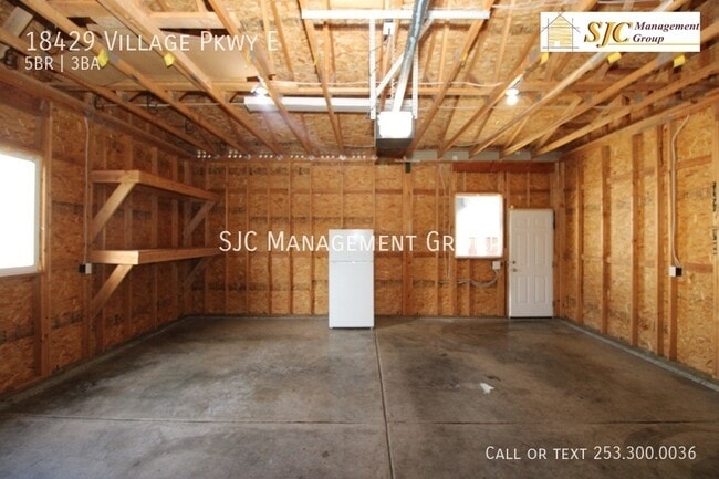 Building Photo - 18429 Village Pkwy E