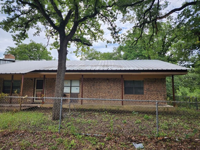 Building Photo - 19219 Hogeye Rd