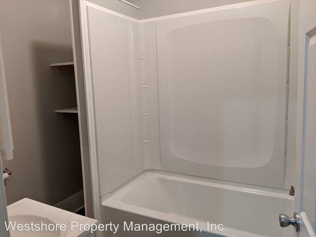 Building Photo - 2 br, 1 bath Apartment - 1176 Sanford St.