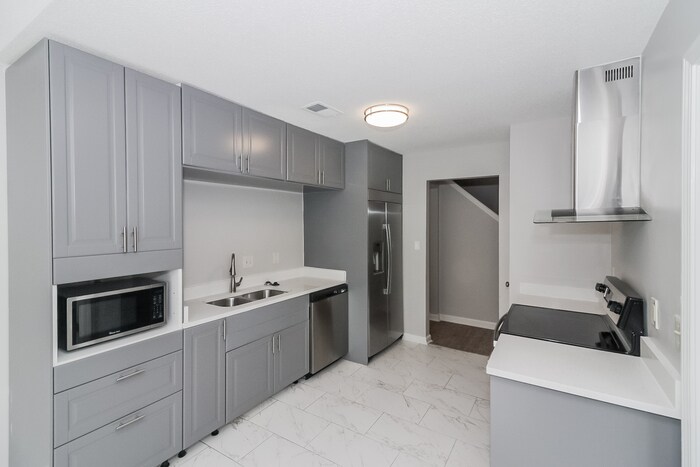 Building Photo - 1420 Marhill Cove