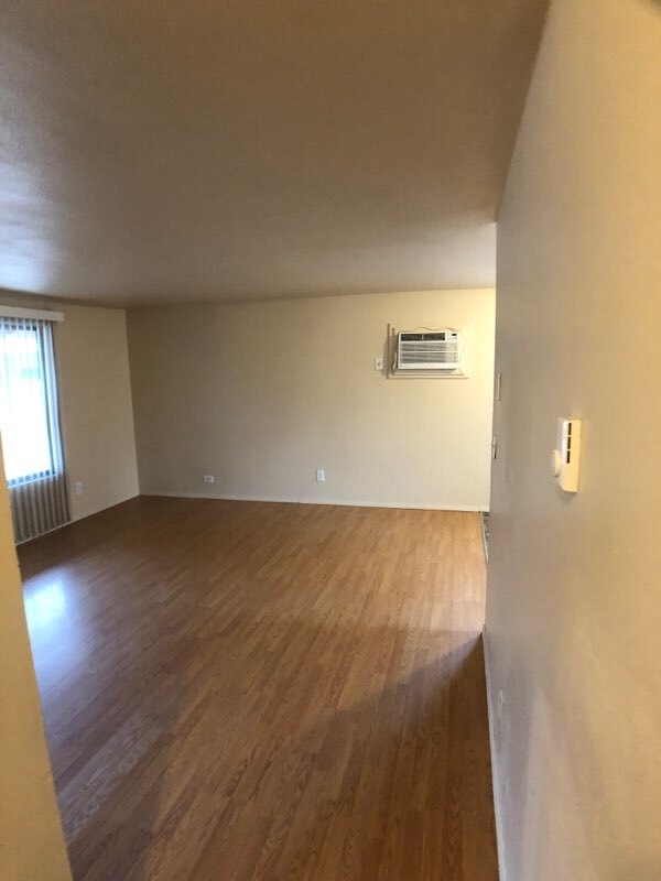 Generous living space - 2403 s kimball ave